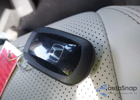 2025 Honda Hr-V 2Wd Ex-L z USA, uszkodzony, nr VIN 3CZRZ1H72SM730037